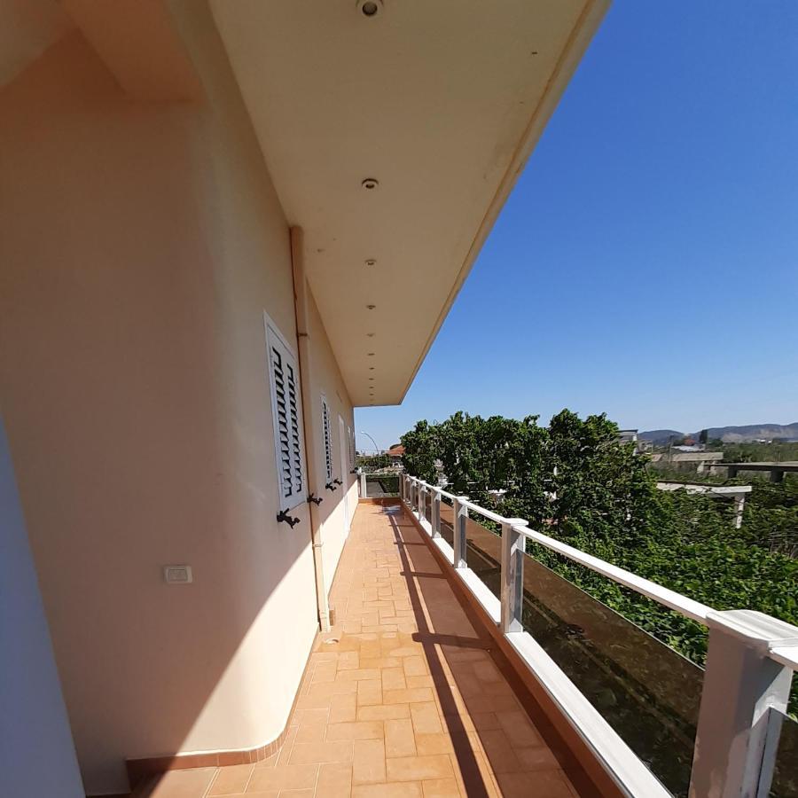 Collaku Apartment'S Vlorë エクステリア 写真