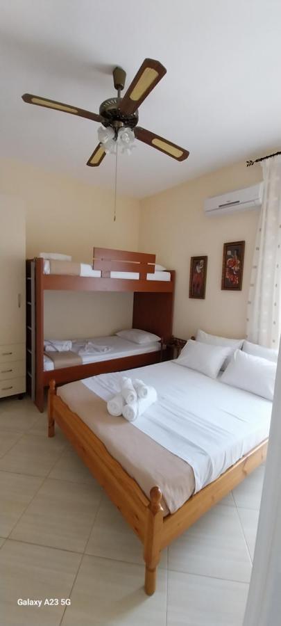 Collaku Apartment'S Vlorë エクステリア 写真
