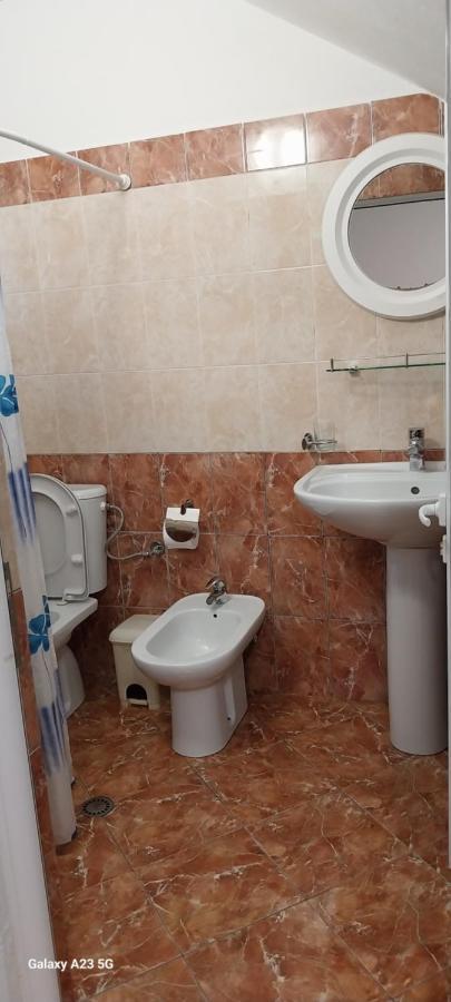 Collaku Apartment'S Vlorë エクステリア 写真